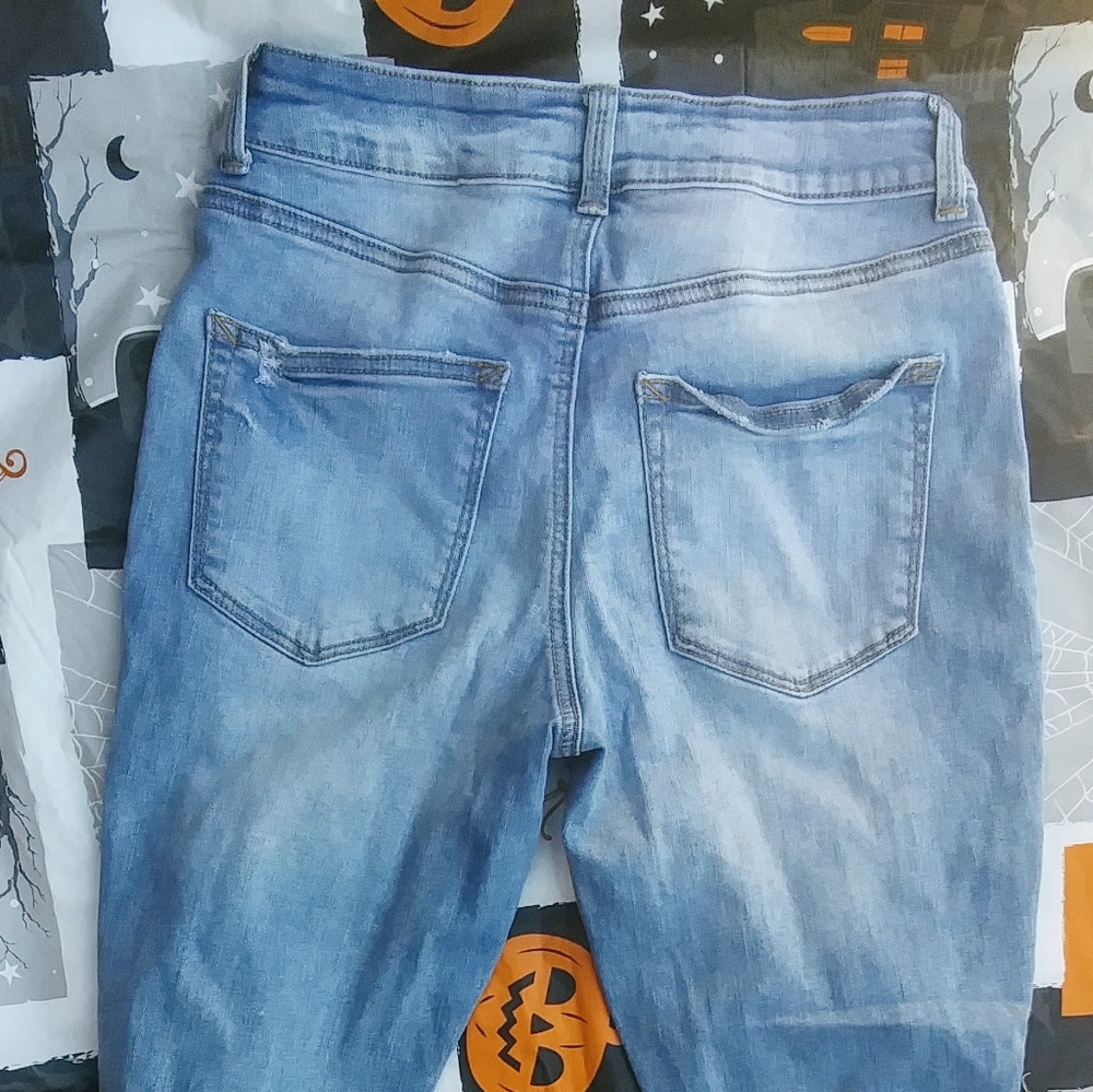 Jeans - Picture 2 of 3